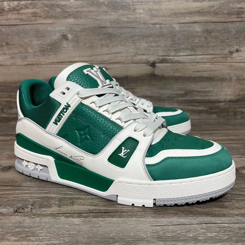 Louis Vuitton Louis Vuitton Trainer Low Top Sneakers in Green 0079 Size US 8 / EU 41 - 10 Thumbnail