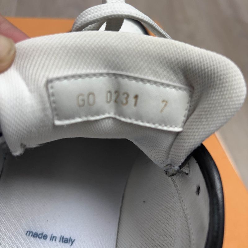 Louis Vuitton Louis Vuitton Trainer Low-Top Fashion Sneakers 0079 Size US 8 / EU 41 - 5 Thumbnail
