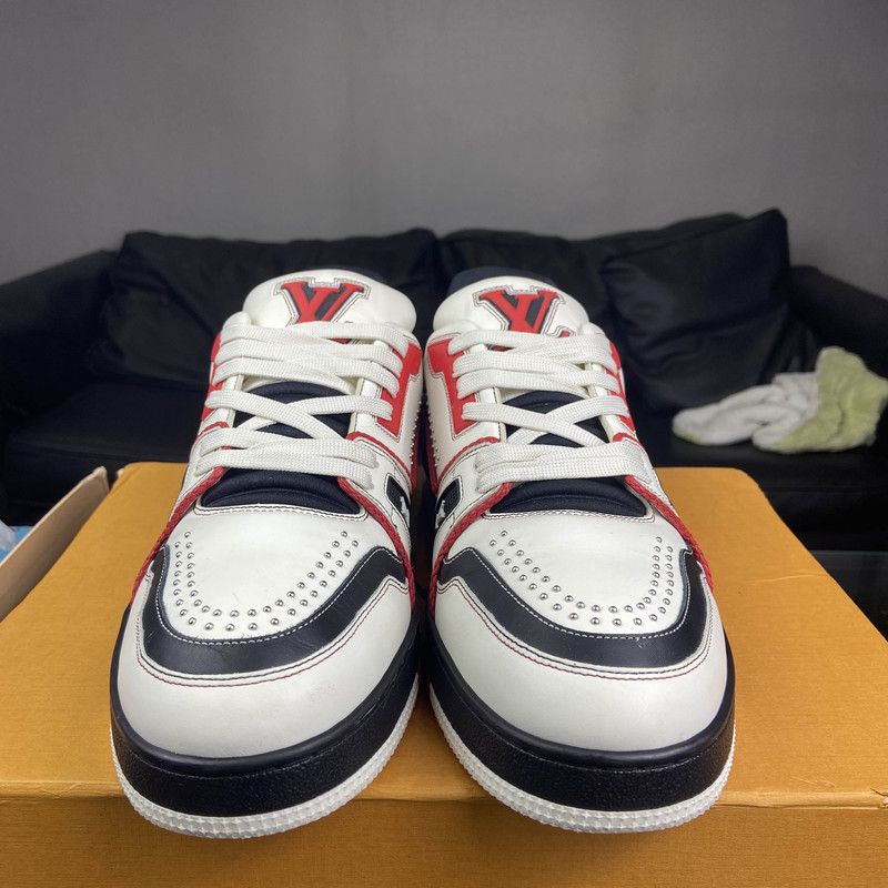 Louis Vuitton Louis Vuitton Trainer Low-top Sneakers in Red and Black 0079 Size US 9.5 / EU 42-43 - 2 Thumbnail