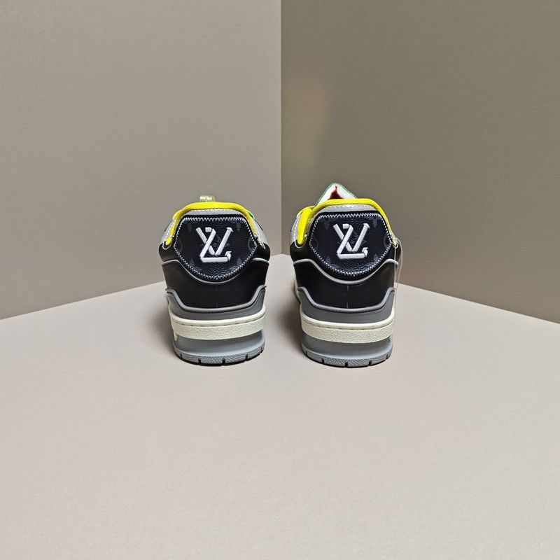 Louis Vuitton Louis Vuitton Bright Color Low-Top Trainers for Men 0079 Size US 9.5 / EU 42-43 - 3 Thumbnail