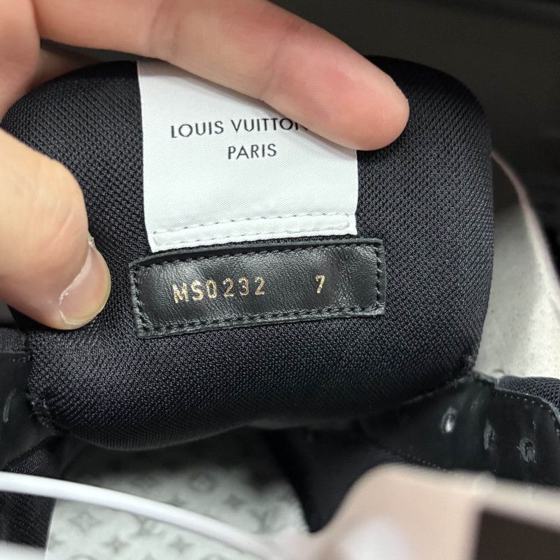 Louis Vuitton Louis Vuitton Trainer Leather Low-Top Sneakers 0079 Size US 8 / EU 41 - 5 Thumbnail