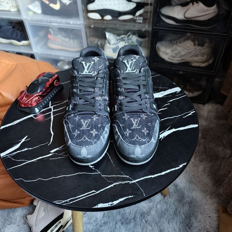Louis Vuitton Louis Vuitton Denim Trainer Low-Top Sneakers 0079 Size US 10.5 / EU 43-44 - 2 Thumbnail