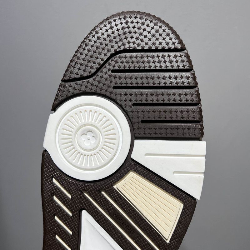 Louis Vuitton Louis Vuitton Trainer Low-Top Sneakers in White/Brown 0079 Size US 8.5 / EU 41-42 - 6 Thumbnail