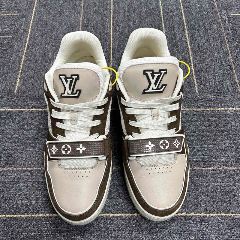 Louis Vuitton Louis Vuitton Trainer Low-Top Sneakers in Brown 0079 Size US 8 / EU 41 - 2 Thumbnail