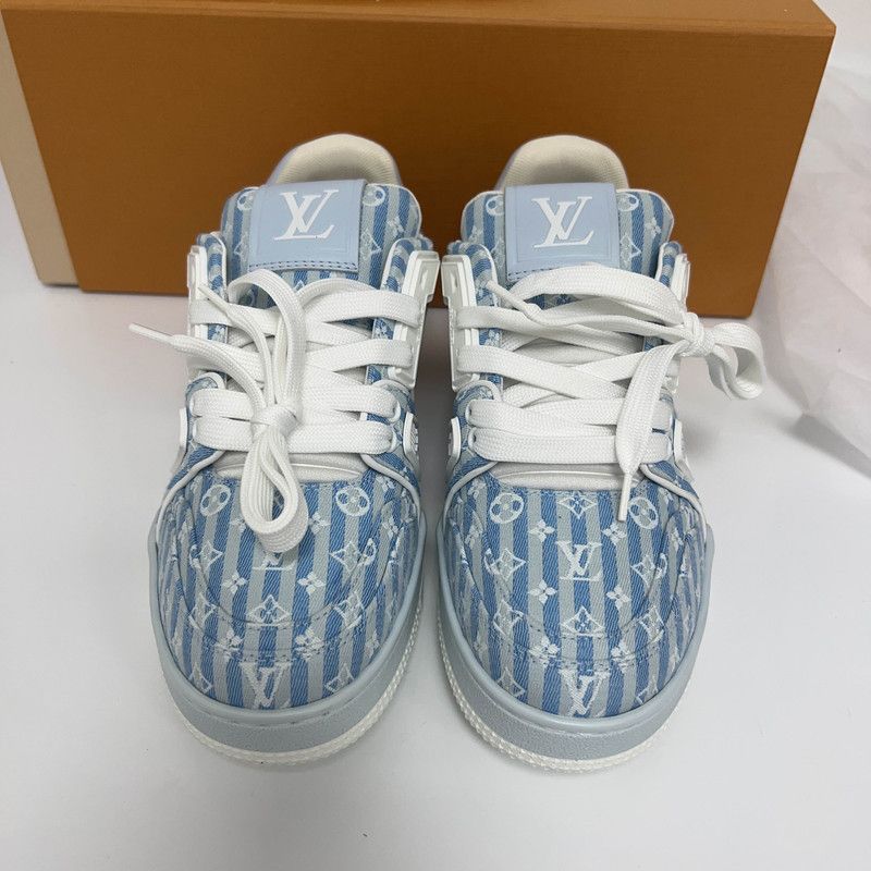 Louis Vuitton Louis Vuitton Trainer Low-Top Sneakers in Blue and White 0079 Size US 6.5 / EU 39-40 - 2 Thumbnail