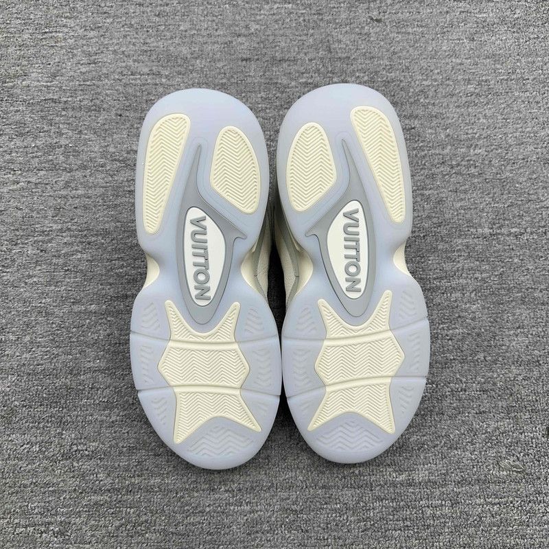 Louis Vuitton Louis Vuitton Trainer 2 High-Top Sneakers 0079 Size US 9.5 / EU 42-43 - 4 Thumbnail