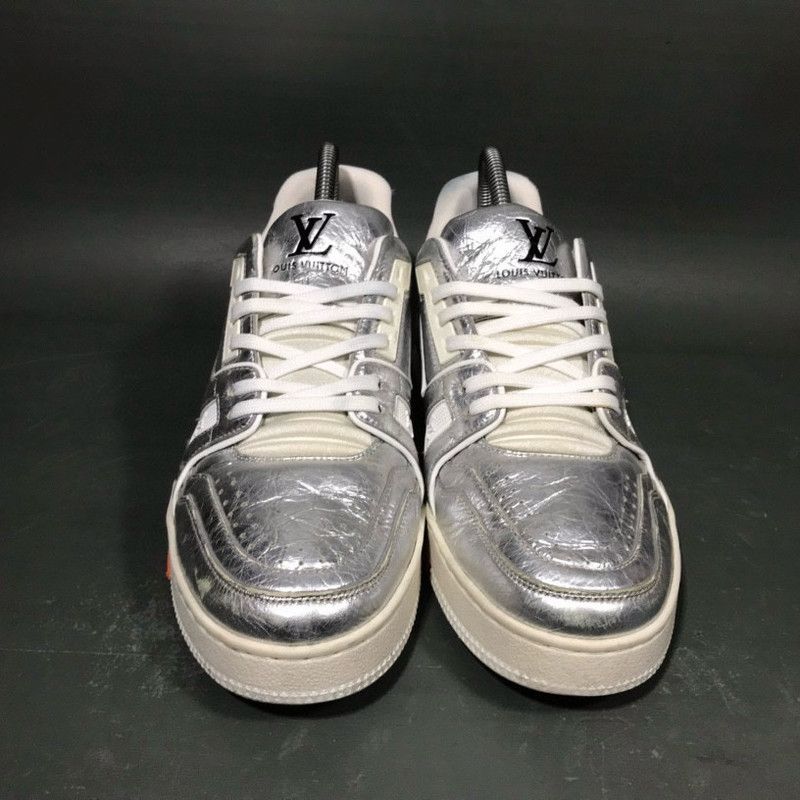 Louis Vuitton Louis Vuitton Metallic Silver Trainer Sneakers 0079 Size US 9.5 / EU 42-43 - 2 Thumbnail
