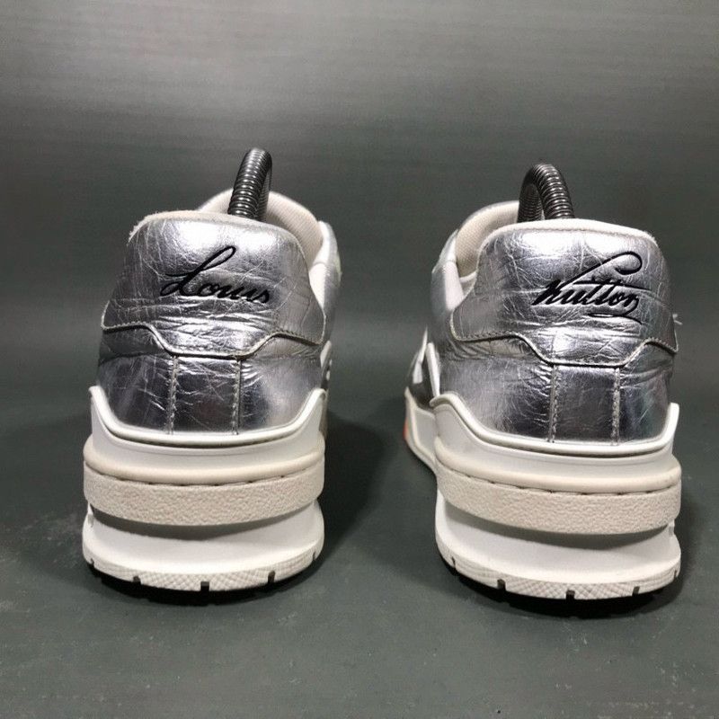 Louis Vuitton Louis Vuitton Metallic Silver Trainer Sneakers 0079 Size US 9.5 / EU 42-43 - 3 Thumbnail