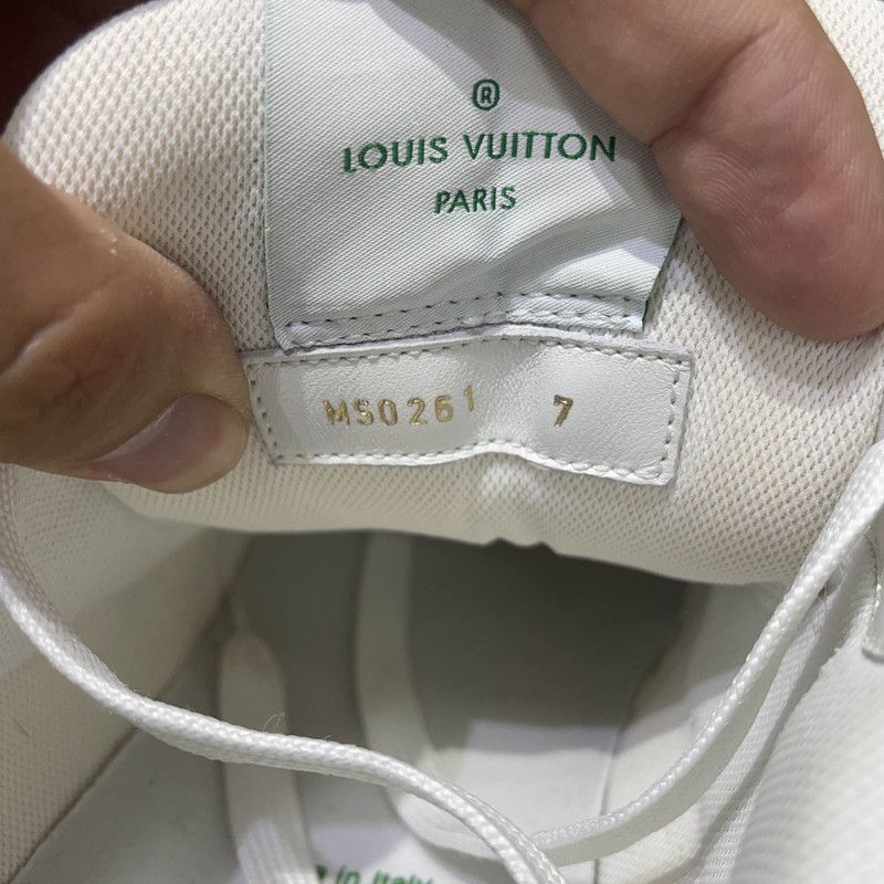 Louis Vuitton Louis Vuitton Classic Trainer Sneakers in White and Green 0079 Size US 8 / EU 41 - 5 Thumbnail
