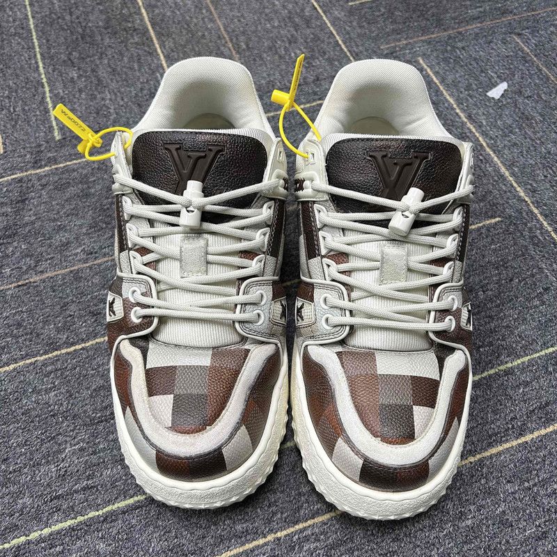 Louis Vuitton Louis Vuitton Trainer Maxi Low Top Sneakers 0079 Size US 7.5 / EU 40-41 - 2 Thumbnail
