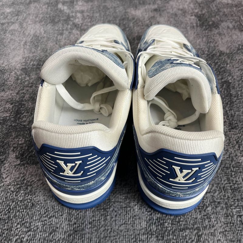 Louis Vuitton Louis Vuitton Trainer Casual Sneakers in White and Blue 0079 Size US 10.5 / EU 43-44 - 3 Thumbnail