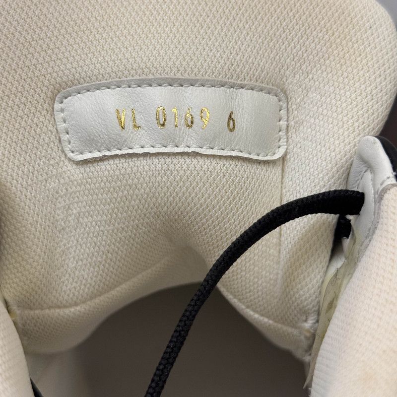 Louis Vuitton Louis Vuitton Stylish Black and White Trainers 0079 Size US 9 / EU 42 - 5 Thumbnail