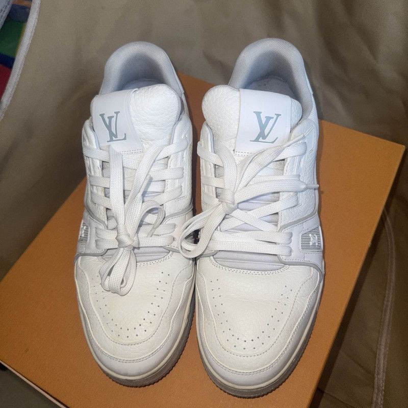 Louis Vuitton Louis Vuitton White Leather Trainer Sneakers 0079 Size US 7.5 / EU 40-41 - 2 Thumbnail