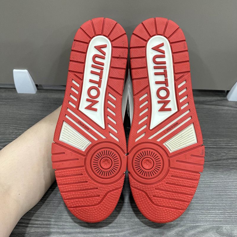 Louis Vuitton Louis Vuitton Trainer Low Top Fashion Sneakers 0079 Size US 8.5 / EU 41-42 - 4 Thumbnail
