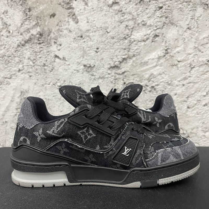 Louis Vuitton Louis Vuitton Black Denim Low-Top Trainer Sneakers 0079 Size US 7.5 / EU 40-41 - 8 Thumbnail