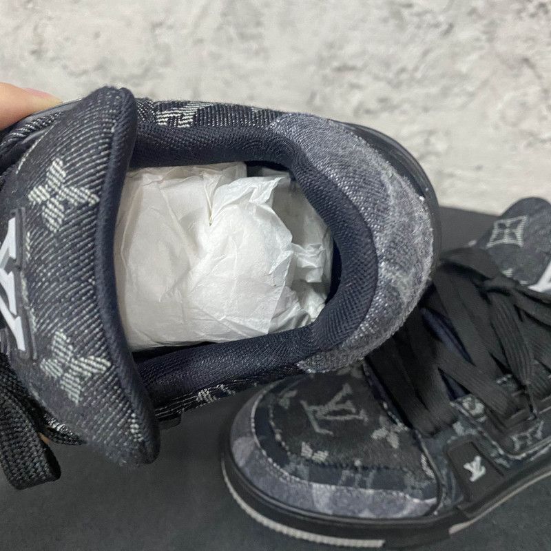Louis Vuitton Louis Vuitton Black Denim Low-Top Trainer Sneakers 0079 Size US 7.5 / EU 40-41 - 18 Thumbnail