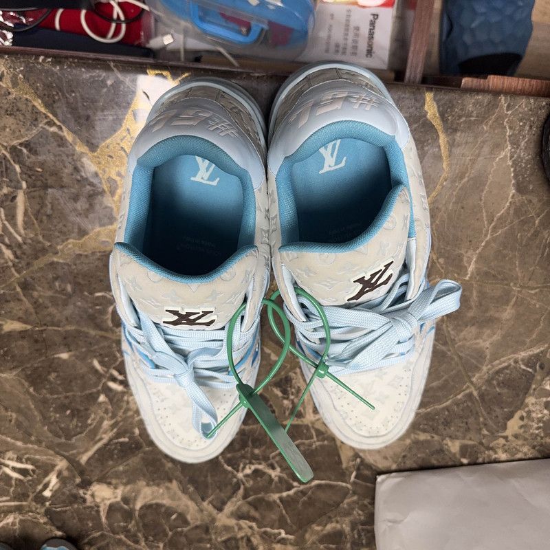 Louis Vuitton Tyler Louis Vuitton Low-Top Trainers in Blue 0079 Size US 8 / EU 41 - 2 Thumbnail