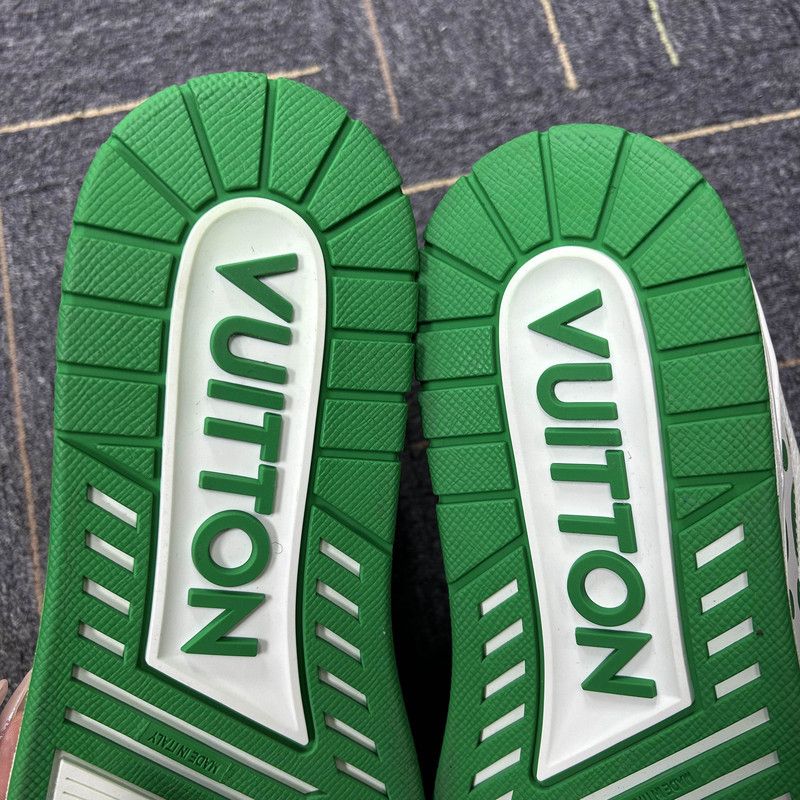 Louis Vuitton Yayoi Kusama x Louis Vuitton Trainers in White Green 0079 Size US 8.5 / EU 41-42 - 8 Thumbnail