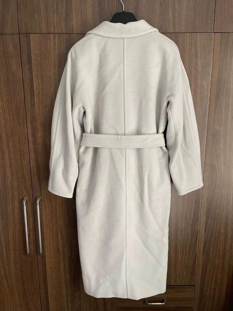 Max Mara Maxmara 101801 Light Gray Coat Size US M / EU 48-50 / 2 - 3 Thumbnail