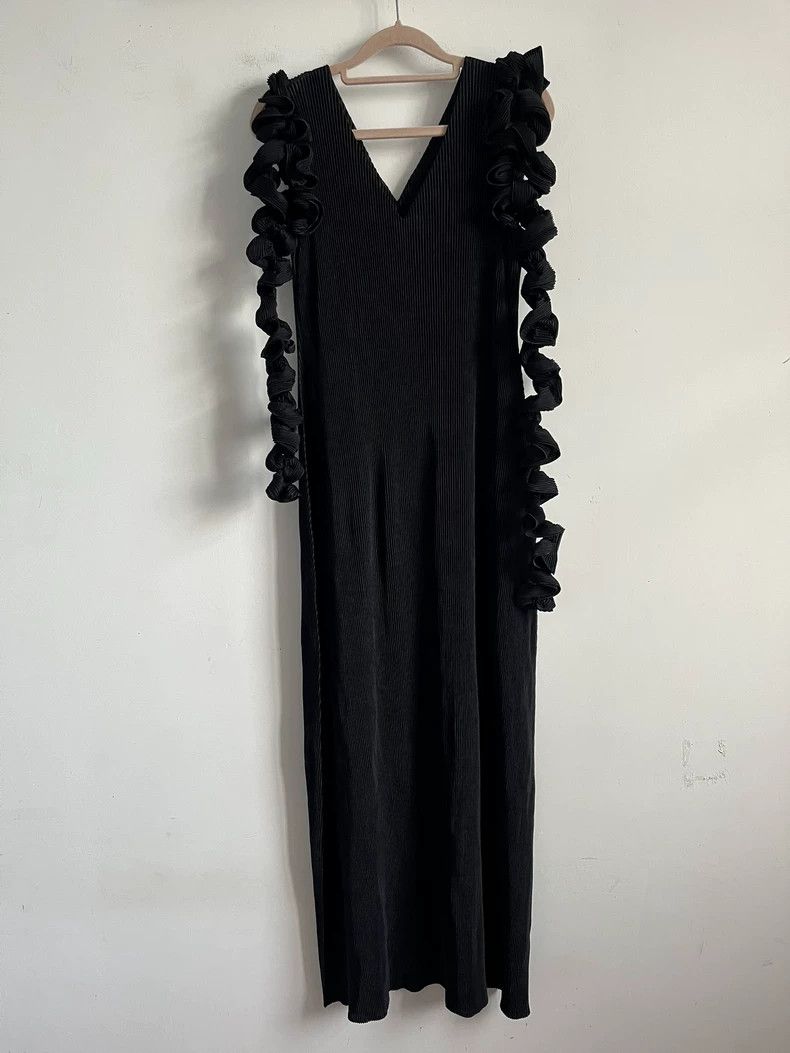 Issey Miyake Issey Miyake Pleated Black Dress FH804 Size US 26 / EU 42 - 3 Thumbnail