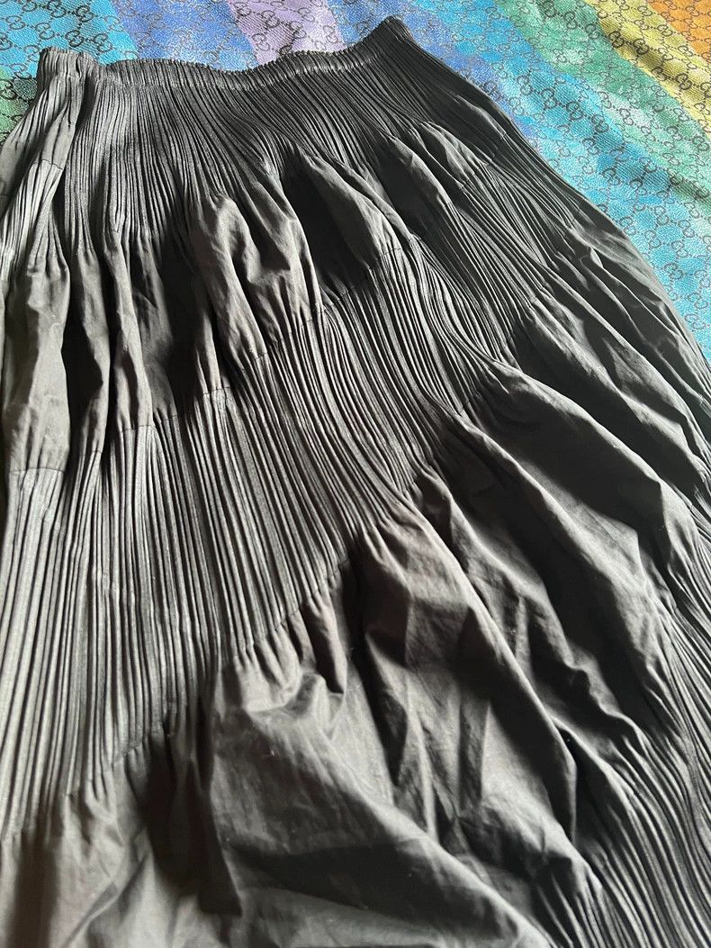 Issey Miyake Issey Miyake PP Black Pleated Skirt Size US 30 / EU 46 - 4 Thumbnail
