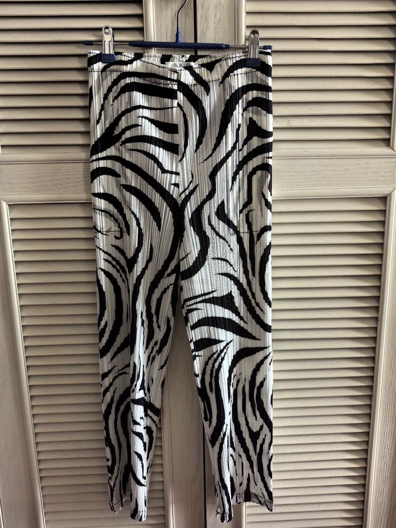 Issey Miyake Issey Miyake Pleats Please Zebra Pants -dmc Size US 28 / EU 44 - 3 Thumbnail
