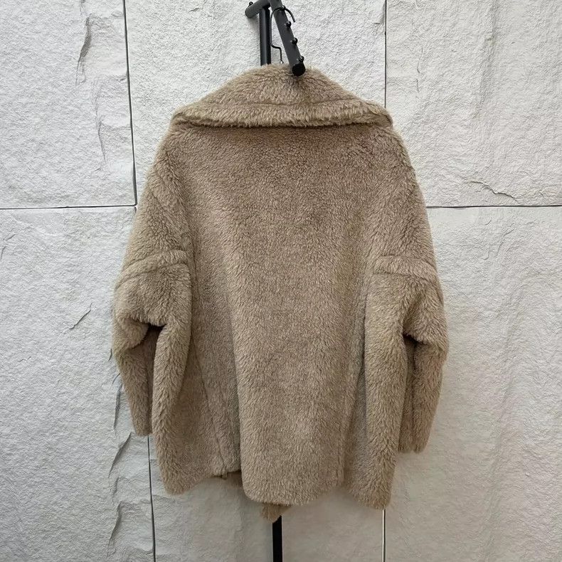 Max Mara MaxMara Short Teddy Bear Coat -dmc Size US S / EU 44-46 / 1 - 3 Thumbnail