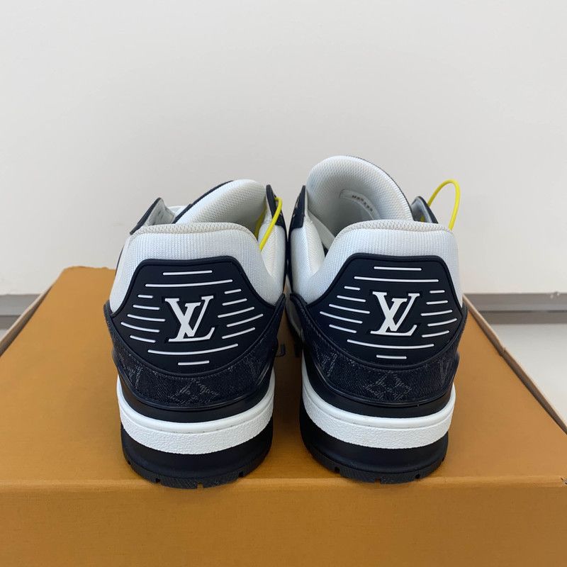 Louis Vuitton Louis Vuitton Panda Print Low-Top Fashion Sneakers 0079 Size US 9 / EU 42 - 3 Thumbnail