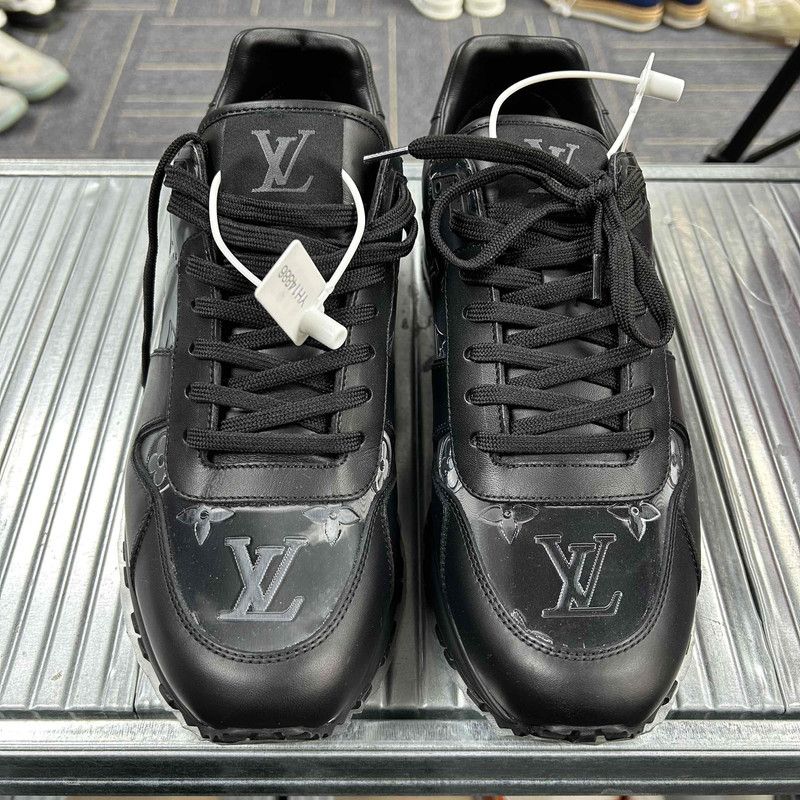Louis Vuitton Louis Vuitton Run Away Low-Top Sneakers in Black 0079 Size US 8.5 / EU 41-42 - 2 Thumbnail