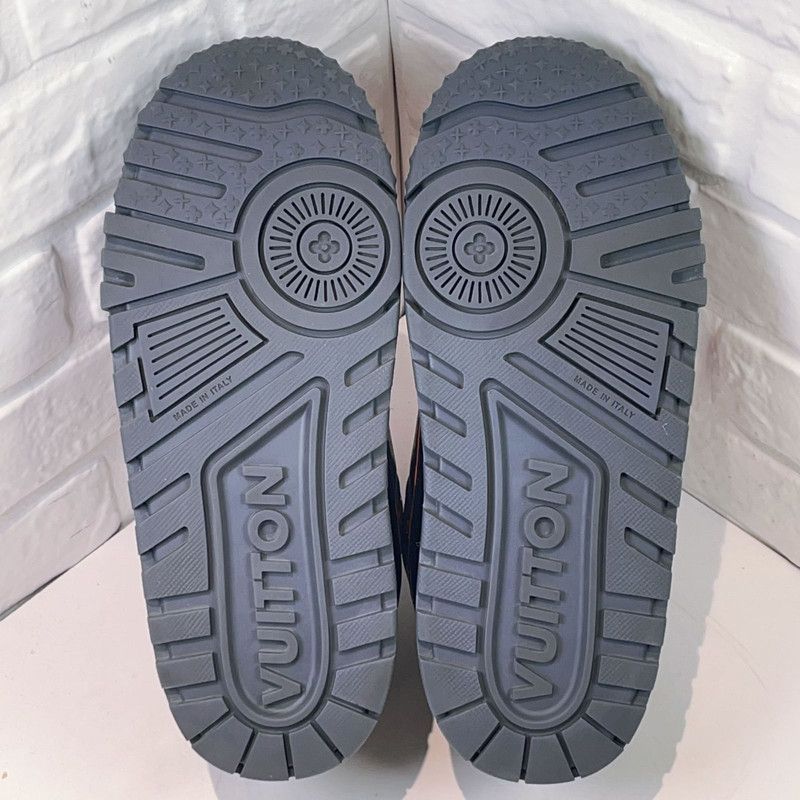 Louis Vuitton Louis Vuitton Trainer Maxi Sneakers with Beads 0079 Size US 8 / EU 41 - 4 Thumbnail