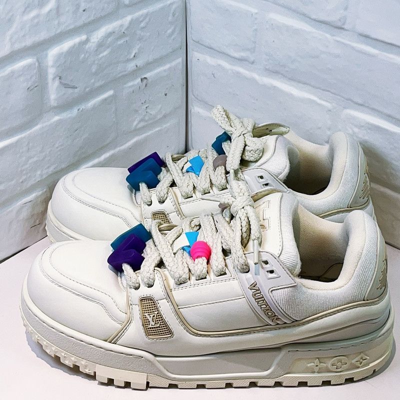 Louis Vuitton Louis Vuitton Trainer Maxi Low-Top Fashion Sneakers 0079 Size US 10.5 / EU 43-44 - 2 Thumbnail
