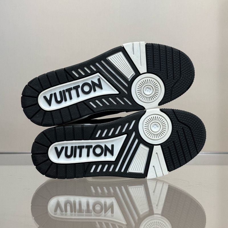 Louis Vuitton Louis Vuitton Panda Print Low-Top Fashion Sneakers 0079 Size US 6.5 / EU 39-40 - 4 Thumbnail