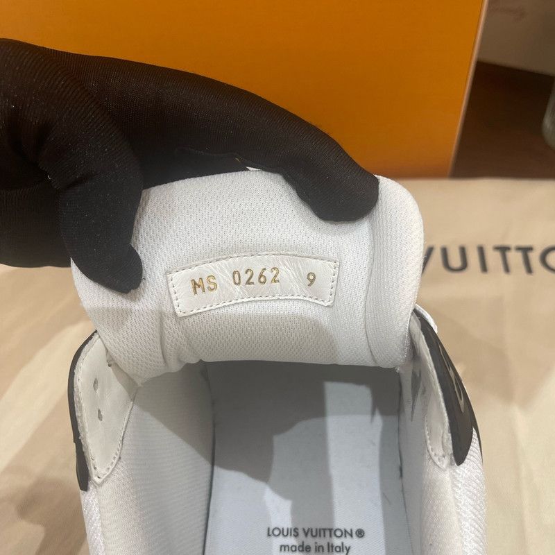 Louis Vuitton Louis Vuitton Panda Print Trainer Low-Top Sneakers 0079 Size US 9.5 / EU 42-43 - 6 Thumbnail