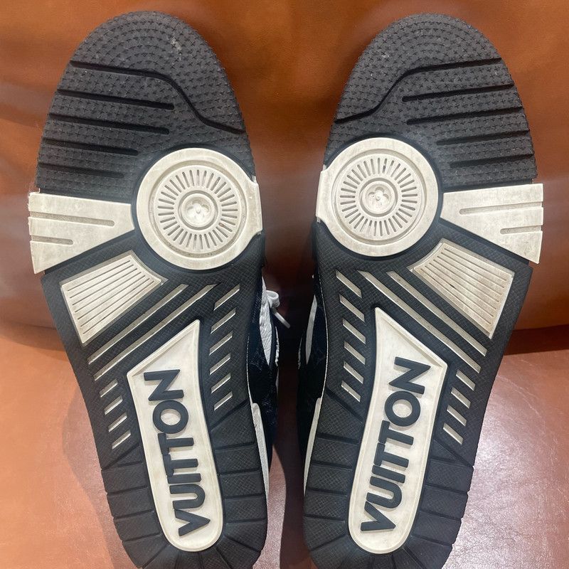 Louis Vuitton Louis Vuitton Panda Print Trainer Low-Top Sneakers 0079 Size US 9.5 / EU 42-43 - 8 Thumbnail