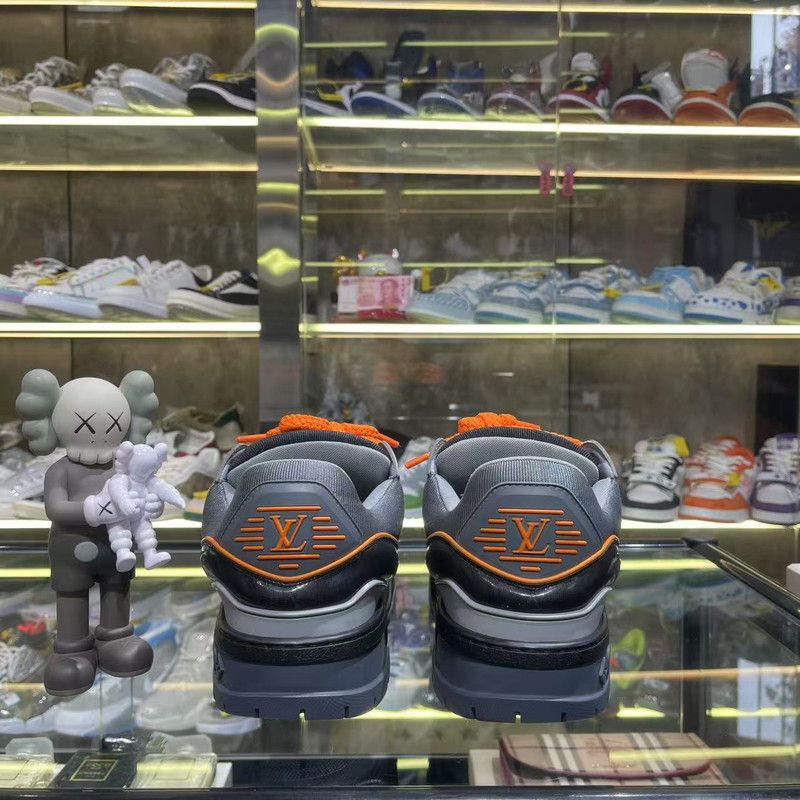 Louis Vuitton Louis Vuitton Trainer Maxi Low Sneakers in Gray Orange 0079 Size US 9.5 / EU 42-43 - 3 Thumbnail