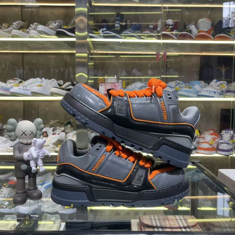 Louis Vuitton Louis Vuitton Trainer Maxi Low Sneakers in Gray Orange 0079 Size US 9.5 / EU 42-43 - 8 Thumbnail