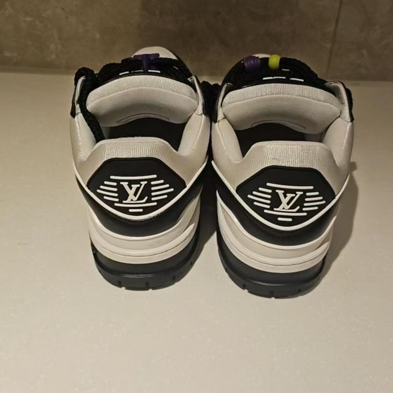 Louis Vuitton Louis Vuitton Trainer Maxi Low-Top Sneakers 0079 Size US 8.5 / EU 41-42 - 3 Thumbnail