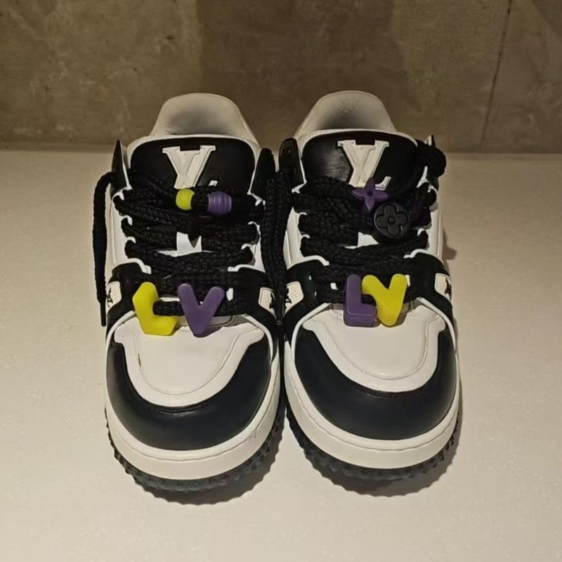 Louis Vuitton Louis Vuitton Trainer Maxi Low-Top Sneakers 0079 Size US 8.5 / EU 41-42 - 2 Thumbnail