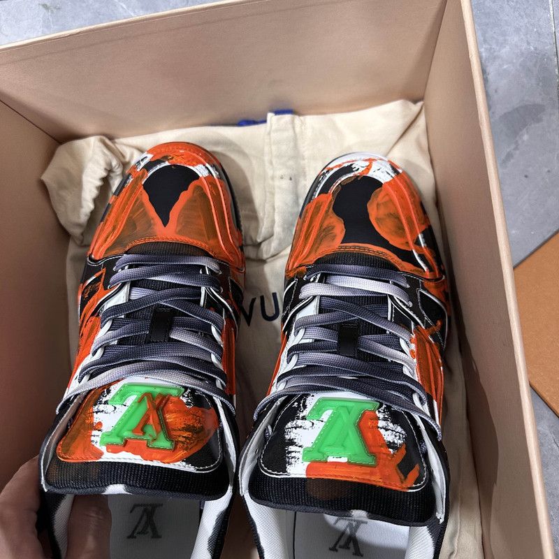 Louis Vuitton Louis Vuitton Artist Collaboration Painted Low-Top Sneakers 0079 Size US 8 / EU 41 - 7 Thumbnail