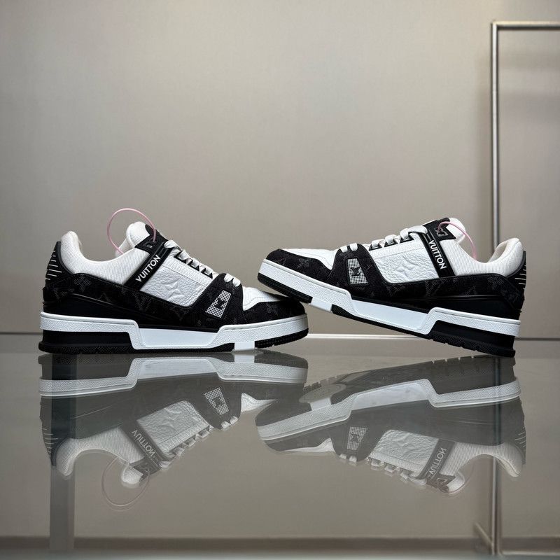 Louis Vuitton Louis Vuitton Panda Print Low-top Sneakers 0079 Size US 7 / EU 40 - 8 Thumbnail