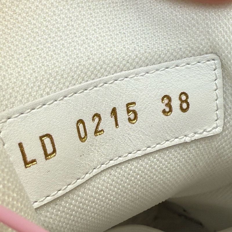 Louis Vuitton Louis Vuitton Panda Print Low-top Sneakers 0079 Size US 7 / EU 40 - 5 Thumbnail