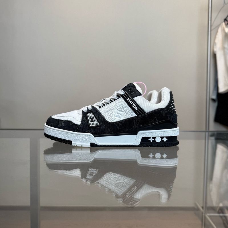 Louis Vuitton Louis Vuitton Trainer Panda Low-Top Sneakers 0079 Size US 7.5 / EU 40-41 - 7 Thumbnail