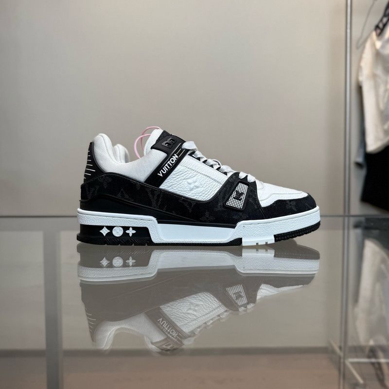 Louis Vuitton Louis Vuitton Trainer Panda Low-Top Sneakers 0079 Size US 7.5 / EU 40-41 - 6 Thumbnail