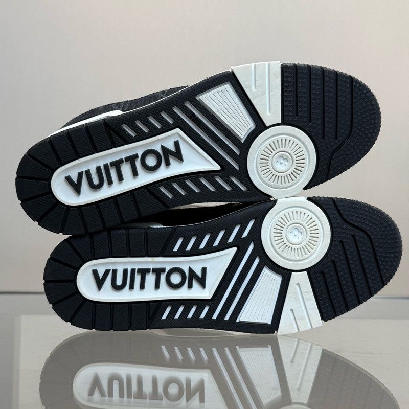Louis Vuitton Louis Vuitton Trainer Panda Low-Top Sneakers 0079 Size US 7.5 / EU 40-41 - 4 Thumbnail