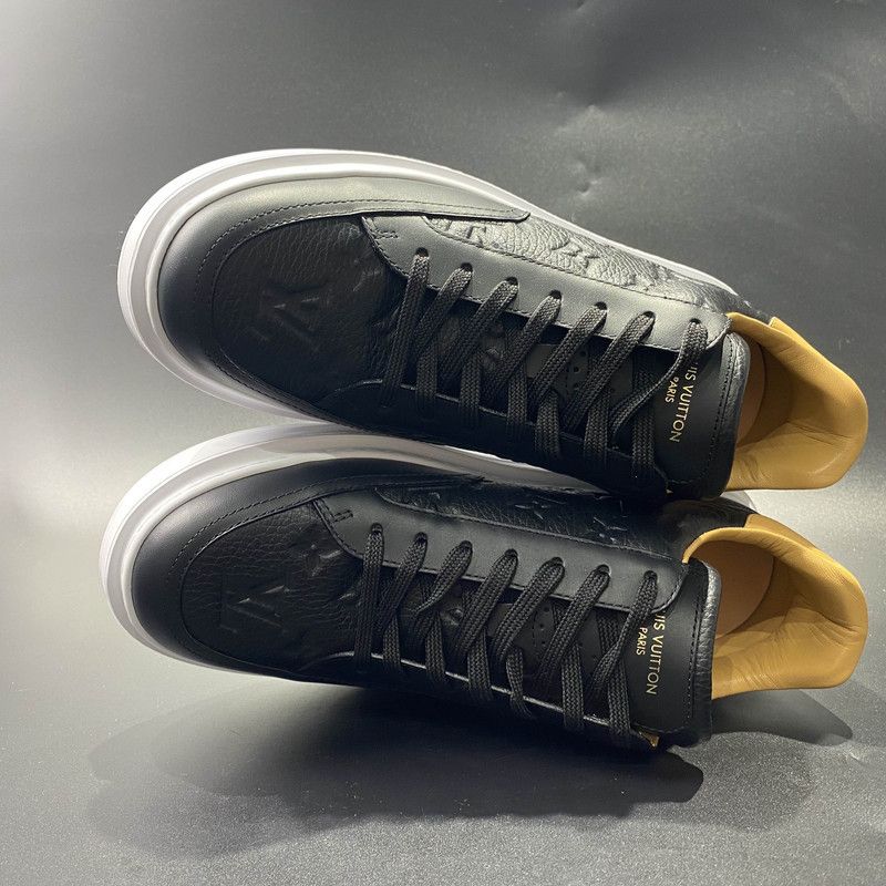 Louis Vuitton Louis Vuitton Black Leather Low-Top Sneakers 0079 Size US 8 / EU 41 - 8 Thumbnail