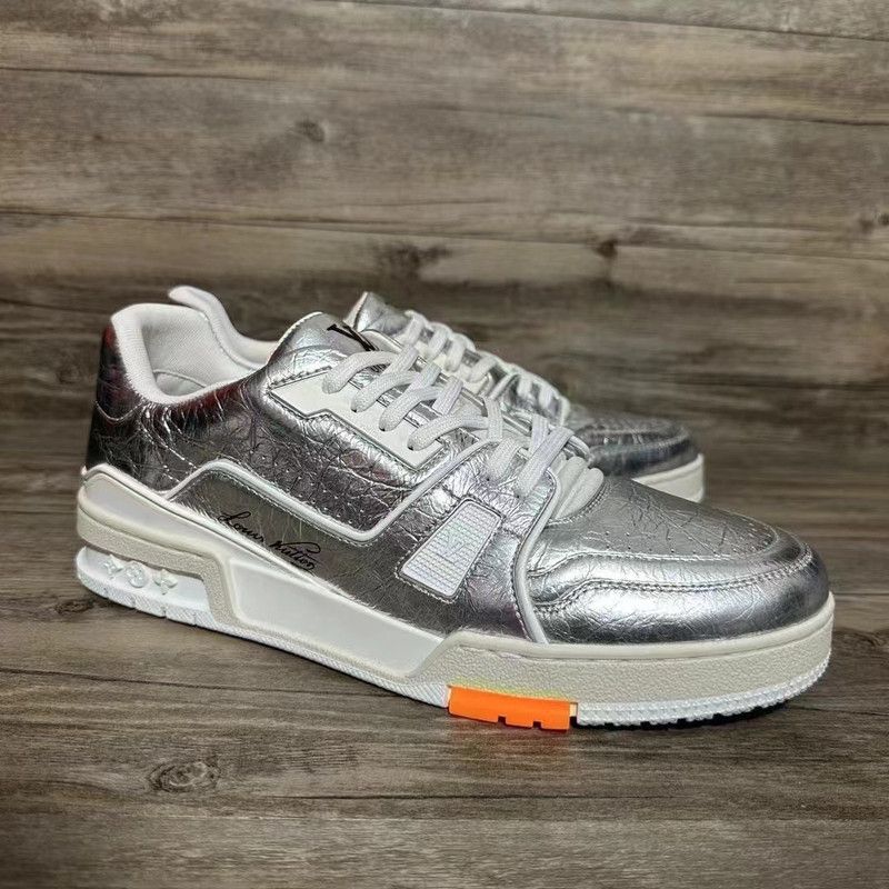 Louis Vuitton Louis Vuitton Metallic Low Top Sneakers for Men 0079 Size US 10.5 / EU 43-44 - 9 Thumbnail