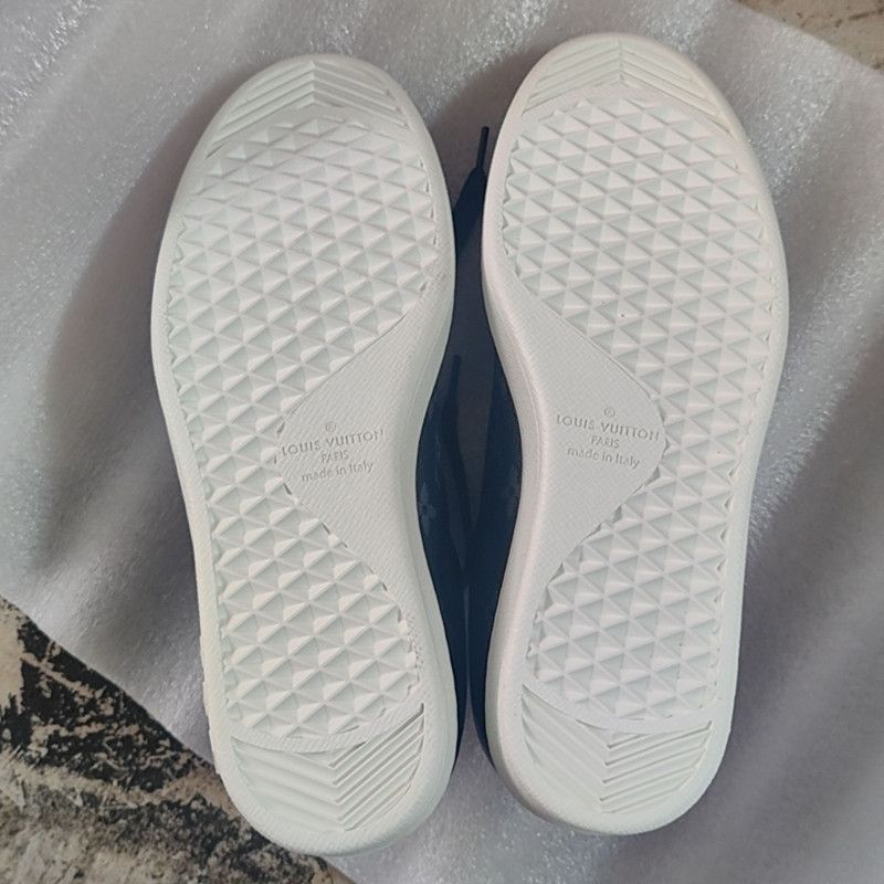 Louis Vuitton Louis Vuitton Black Gray Low-Top Fashion Sneakers 0079 Size US 8.5 / EU 41-42 - 4 Thumbnail