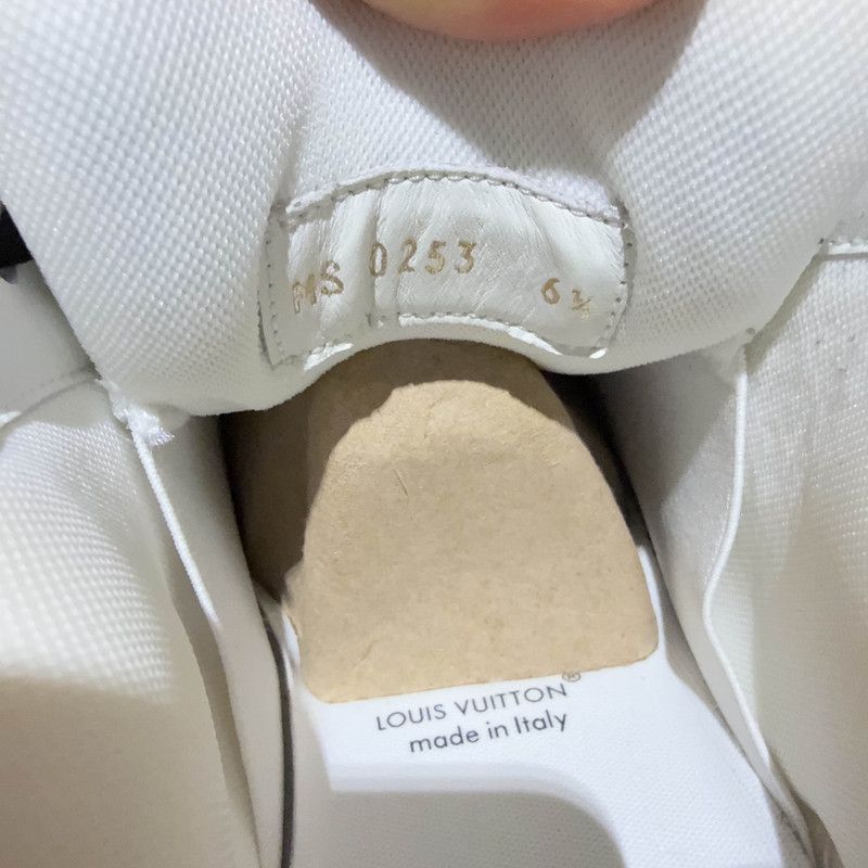 Louis Vuitton Louis Vuitton Trainer Maxi Low Top Sneakers 0079 Size US 9.5 / EU 42-43 - 5 Thumbnail