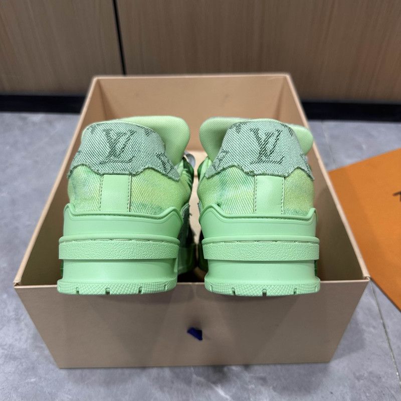 Louis Vuitton Louis Vuitton Green Gradient Trainer Sneakers 0079 Size US 8.5 / EU 41-42 - 9 Thumbnail