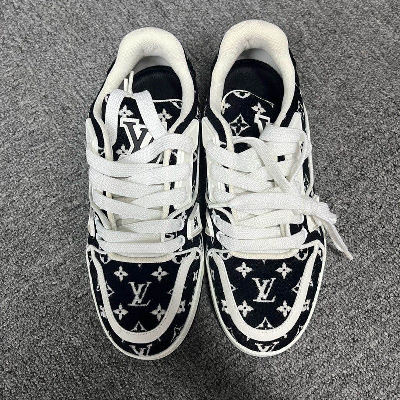Louis Vuitton Louis Vuitton Stylish Black and White Sneakers 0079 Size US 5.5 / EU 38 - 2 Thumbnail